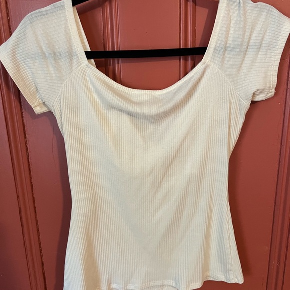 Sezane Cara ribbed t shirt - Picture 5 of 5